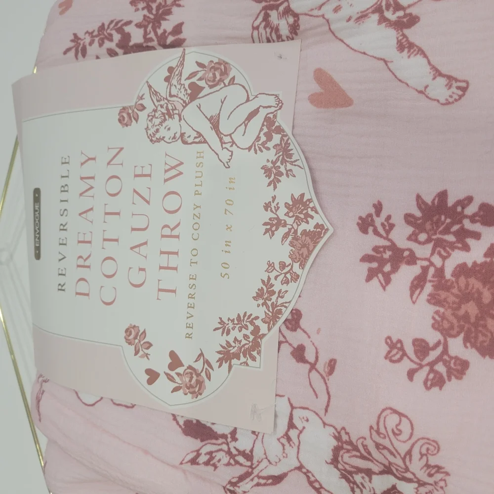 Envogue Pink Cherub & Floral Throw Blanket